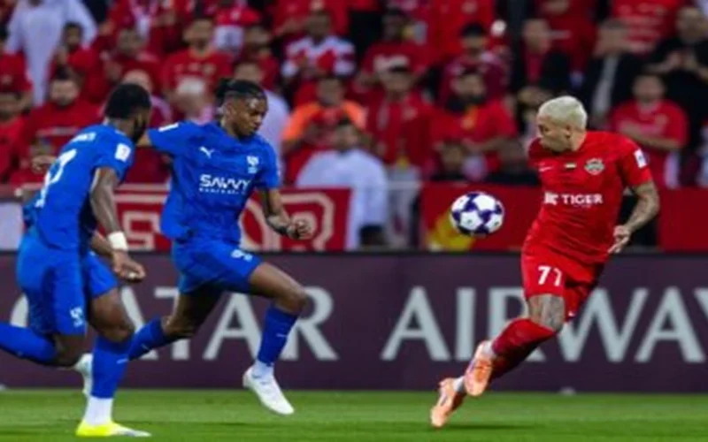 تعادل مثير.. الهلال يفقد نقطتين أمام شباب الأهلي في دوري أبطال آسيا للنخبة